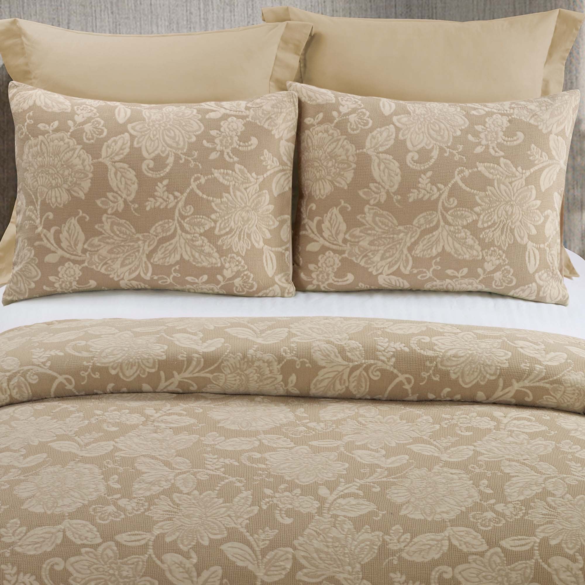Amadora Cappuccino 3-Piece Comforter Set Comforter Sets By Donna Sharp