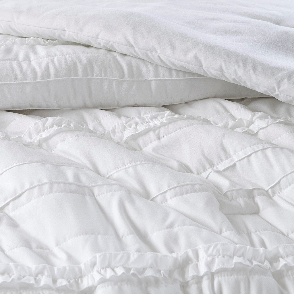 Chesapeake White 5-Piece Comforter Set Comforter Sets By Olliix/JLA HOME (E & E Co., Ltd)