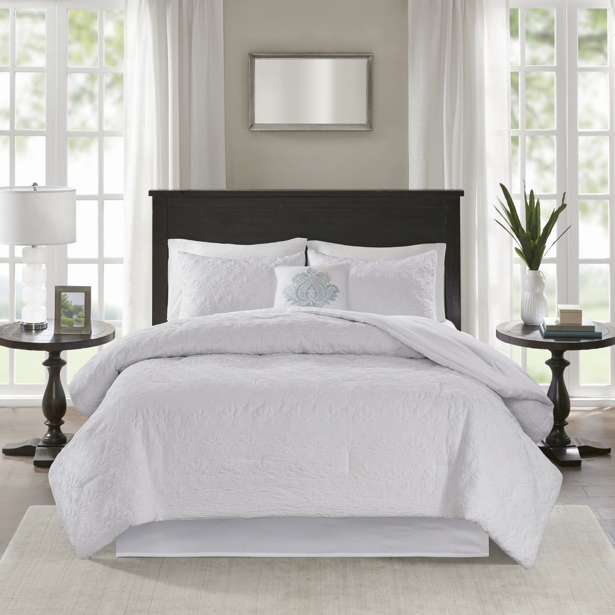 Quebec White 5-Piece Comforter Set Comforter Sets By Olliix/JLA HOME (E & E Co., Ltd)